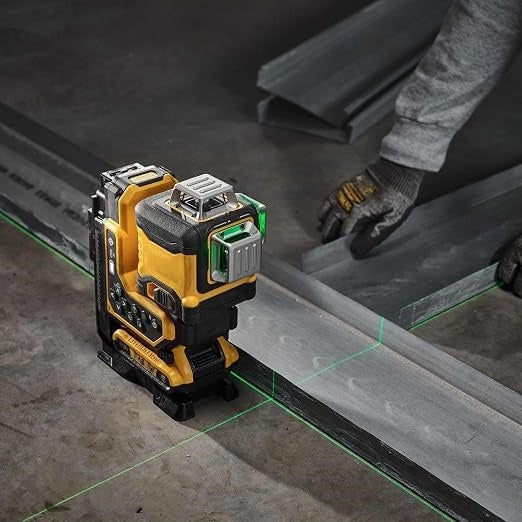 3 x 360° Green Laser Level – Remote Control Fine Adjustment, IP54