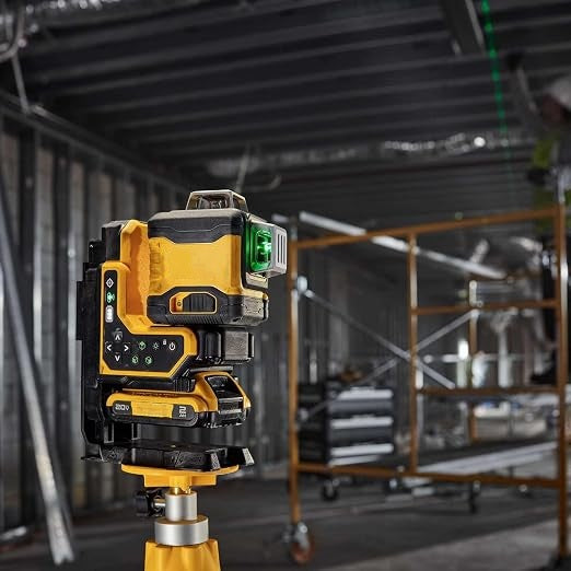 3 x 360° Green Laser Level – Remote Control Fine Adjustment, IP54